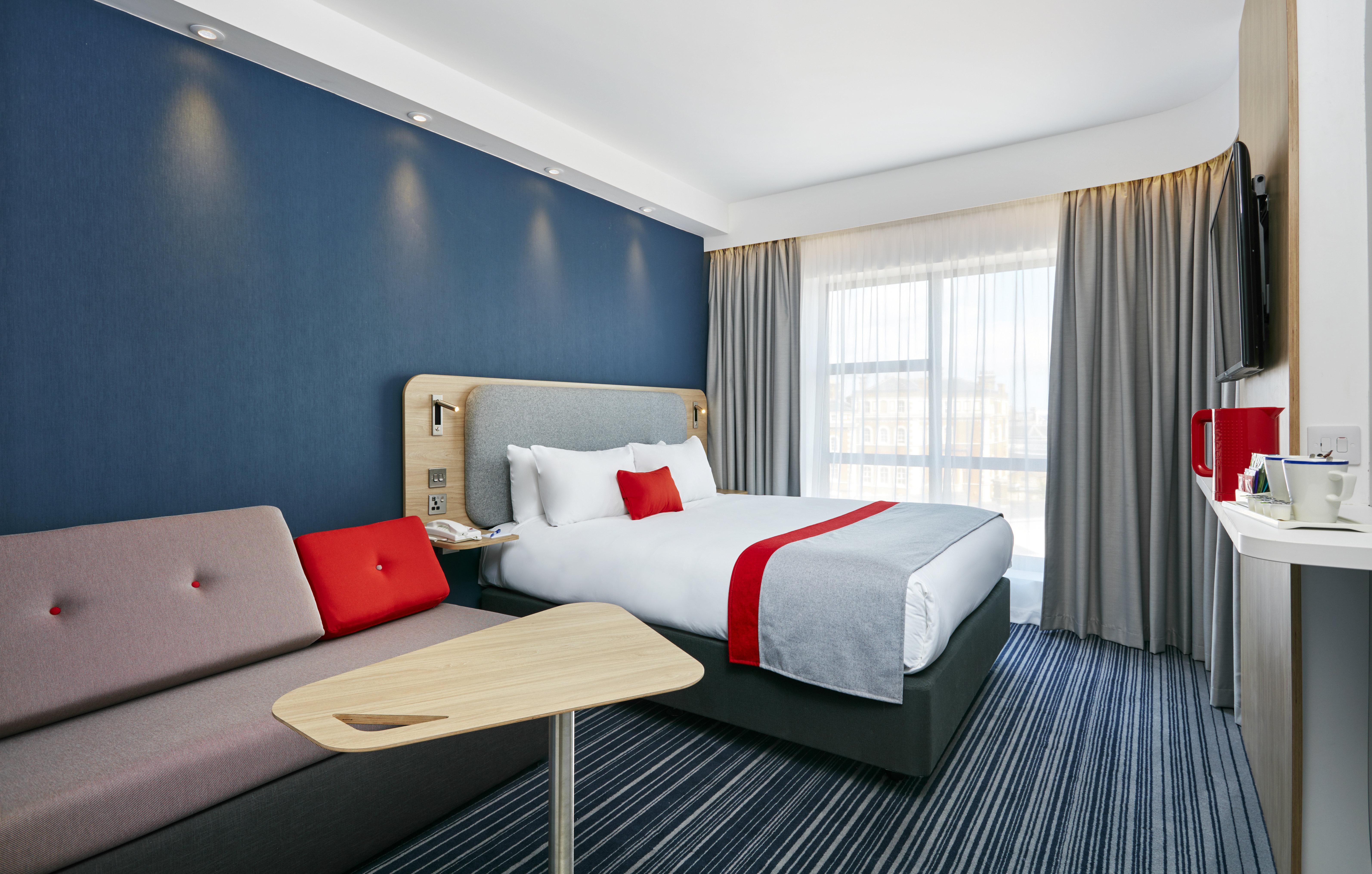 Holiday Inn Express Grimsby By Ihg Exterior photo