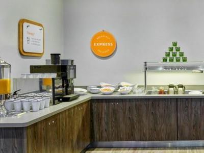 Holiday Inn Express Grimsby By Ihg Exterior photo