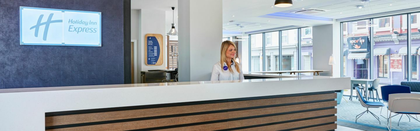 Holiday Inn Express Grimsby By Ihg Exterior photo